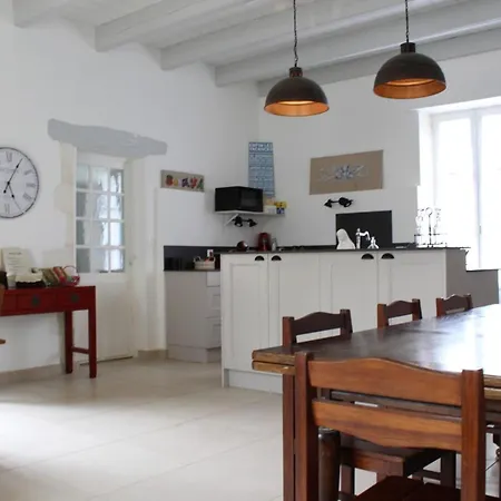 Ile D'oleron 17 - Georges D'oleron - Maison 18 Couchages Sgo000-129 * Saint-Georges-d'Oleron